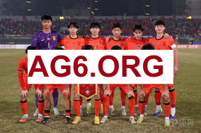 鲍威尔谈比赛推迟：我11年生涯里第一次遇到这种，真的离谱