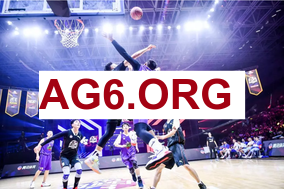 美记：浓眉左手受伤，在球员通道内痛苦地弯下了腰